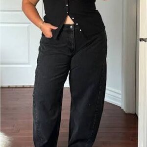 Abercrombie & Fitch Mid-Rise Barrel Jeans